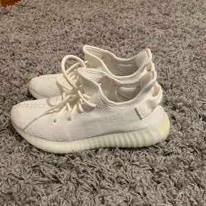 Yeezy 350 v2 ALL WHITE